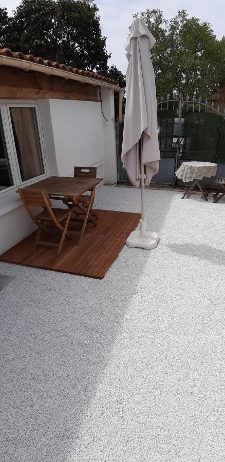 Petit Studio Independant Dans Jardin Avec Parking Et Portail Electrique Марсель Екстер'єр фото